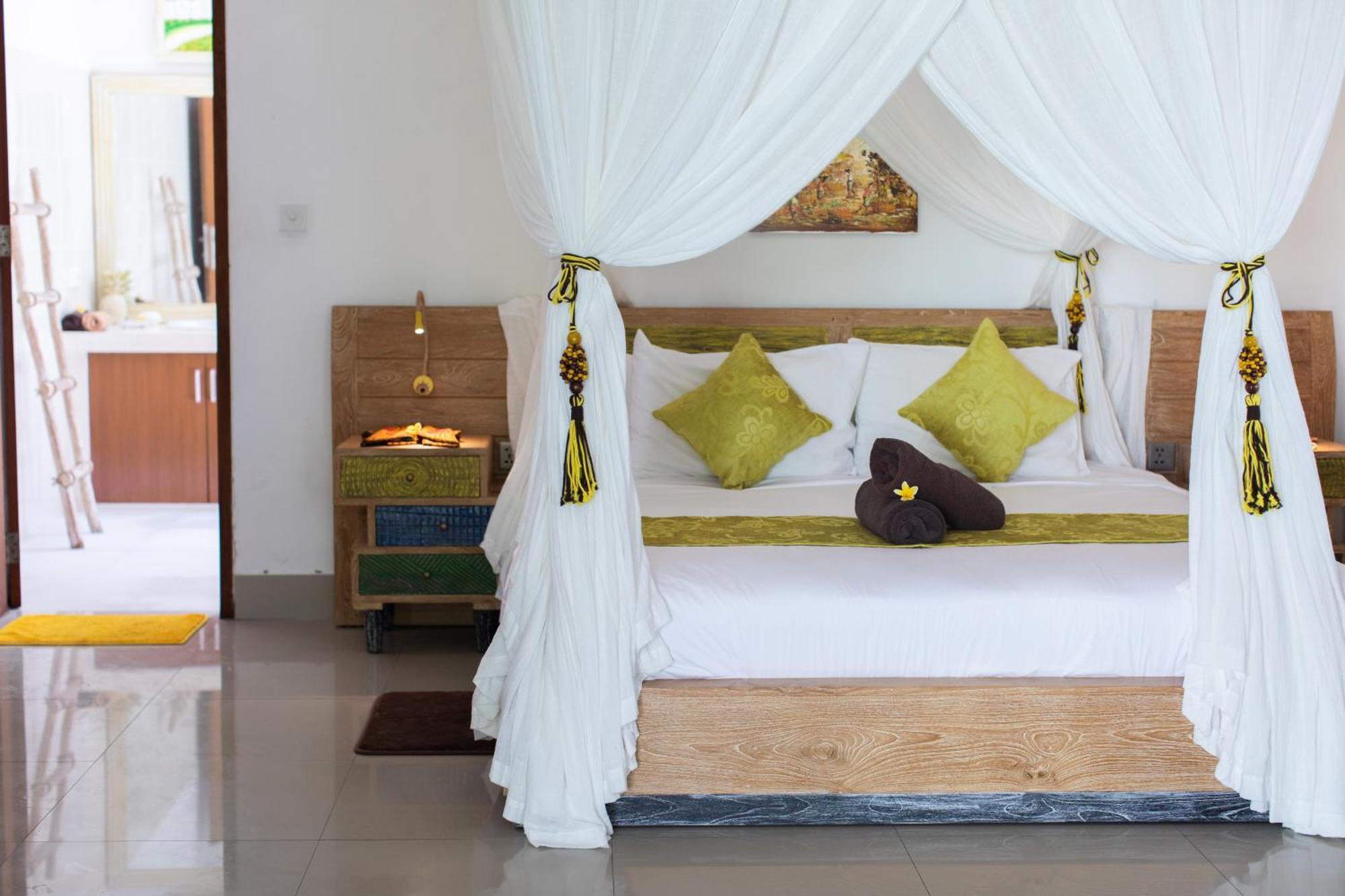 סמיניאק Masbro Art Villas מראה חיצוני תמונה
