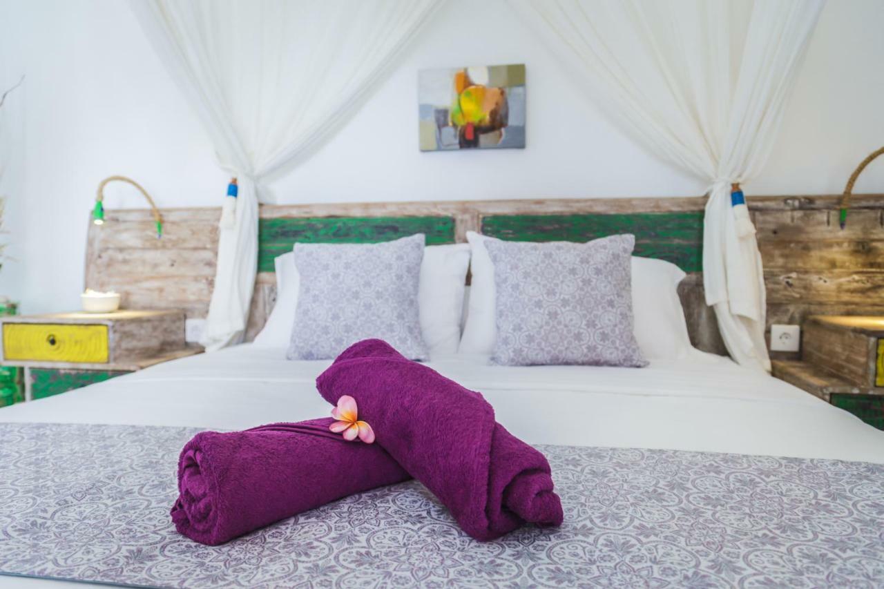 סמיניאק Masbro Art Villas מראה חיצוני תמונה
