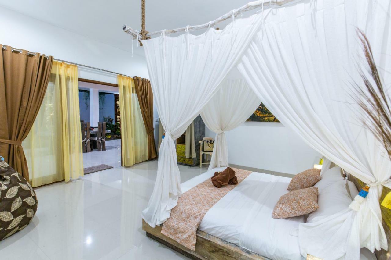 סמיניאק Masbro Art Villas מראה חיצוני תמונה
