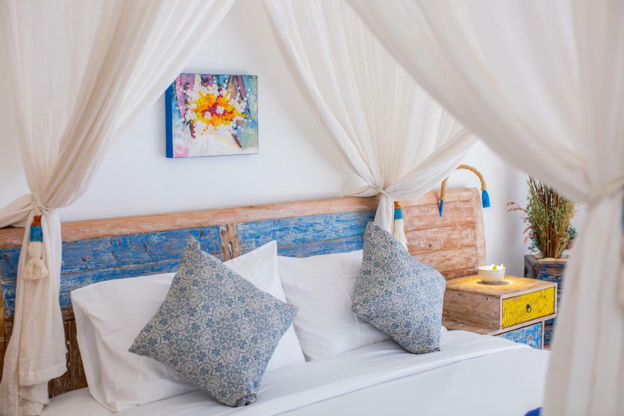 סמיניאק Masbro Art Villas מראה חיצוני תמונה