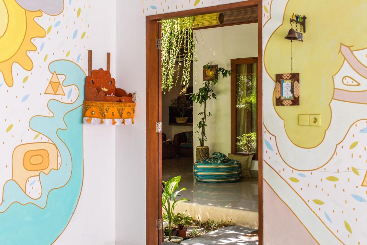 סמיניאק Masbro Art Villas מראה חיצוני תמונה